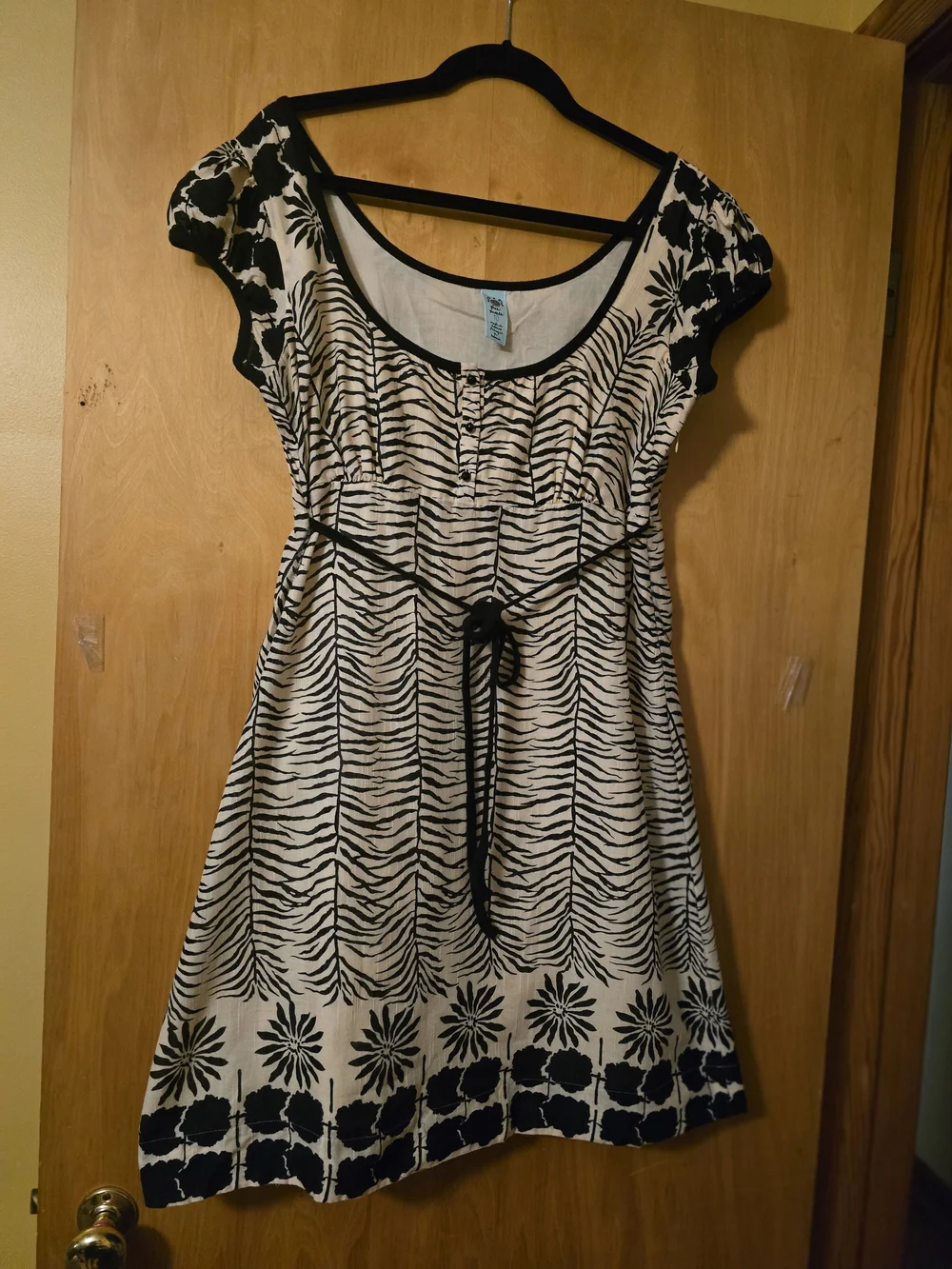 Free People Size 10 Black & Ivory Zebra Floral Print Cotton Empire Waist Dress